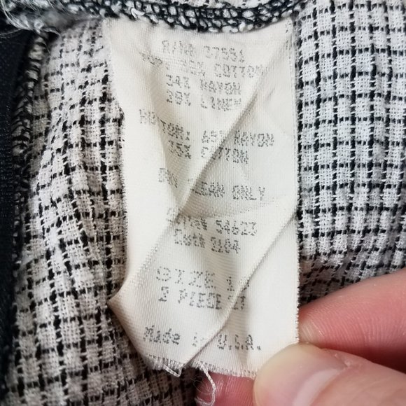 90's Vintage Sleeveless Linen Crepe Dress with Attached Pendant Necklace - Picture 9 of 9